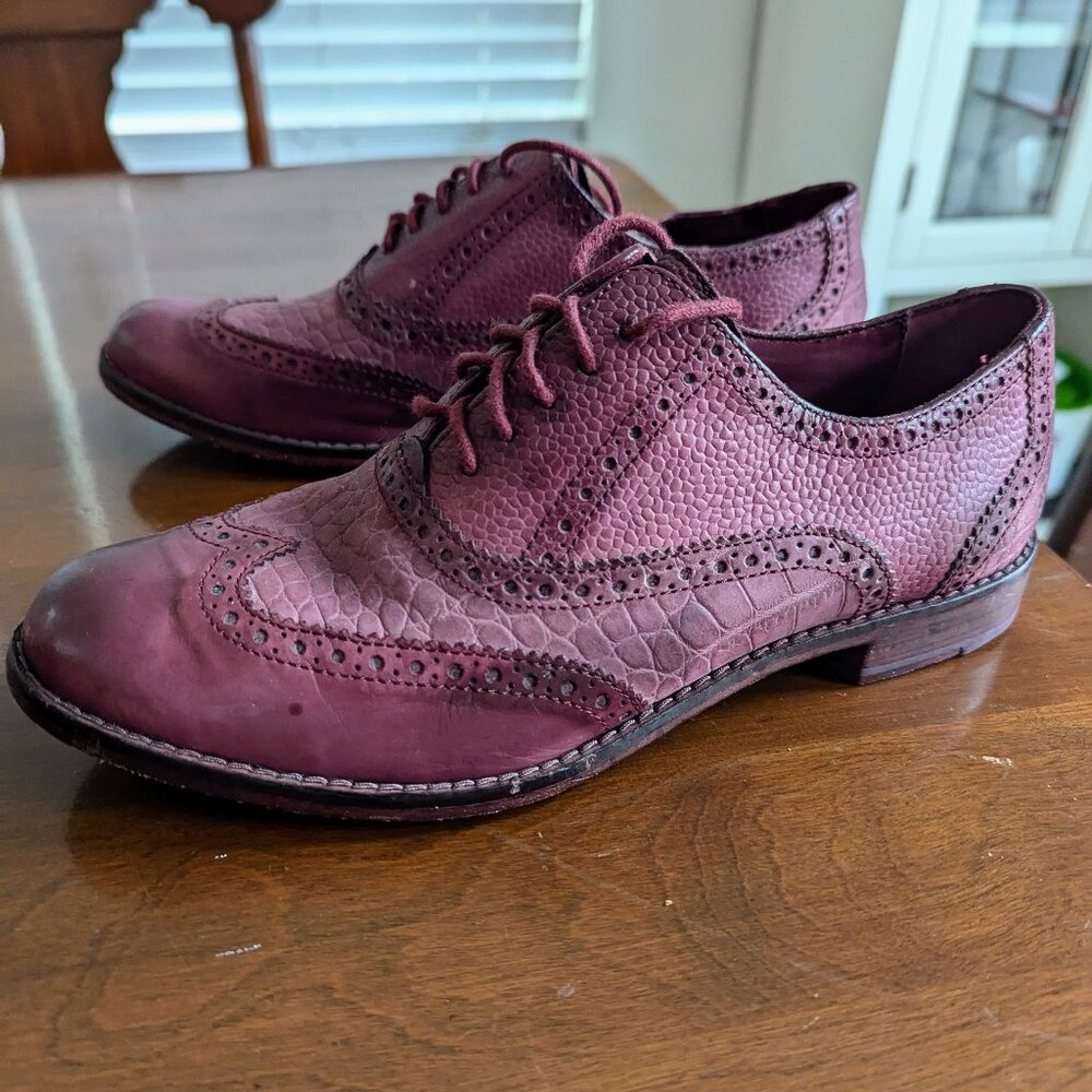 Cole Haan Women's Leather Oxford shoes